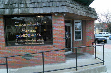 Cedrics Natural Locz Albany